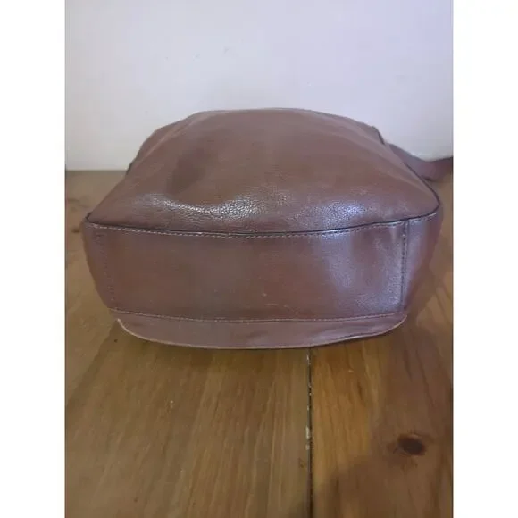 FRYE Olivia Large Leather Crossbody Shoulder Bag Cognac Super Nice!! - Picture 5 of 11
